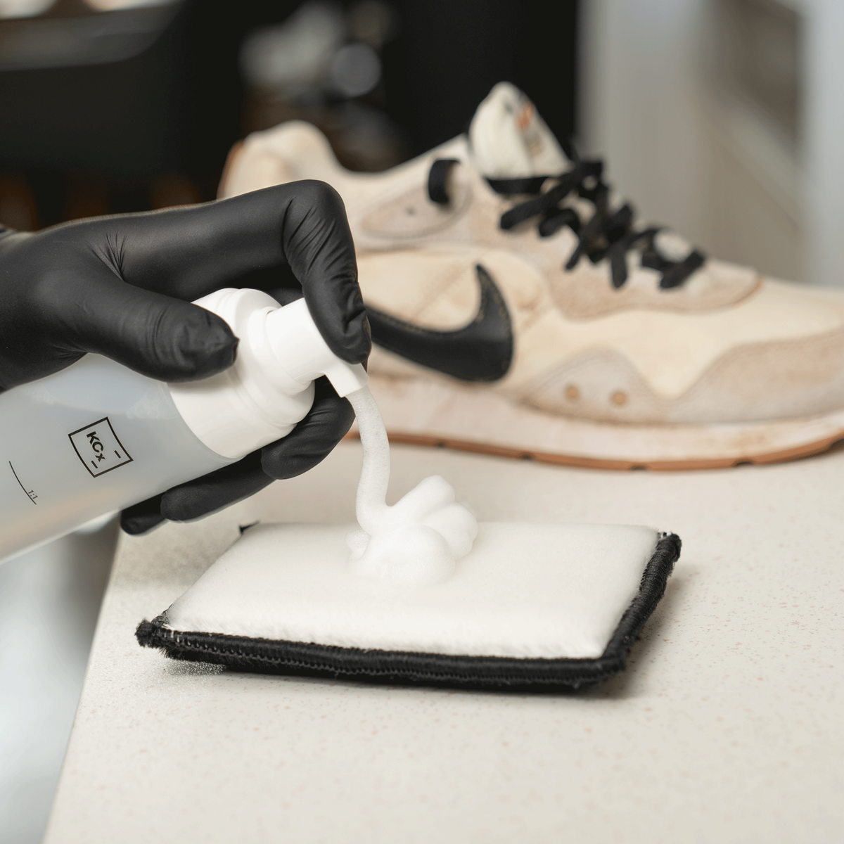 COLOURLOCK Sneaker Cleaner - 200 ml