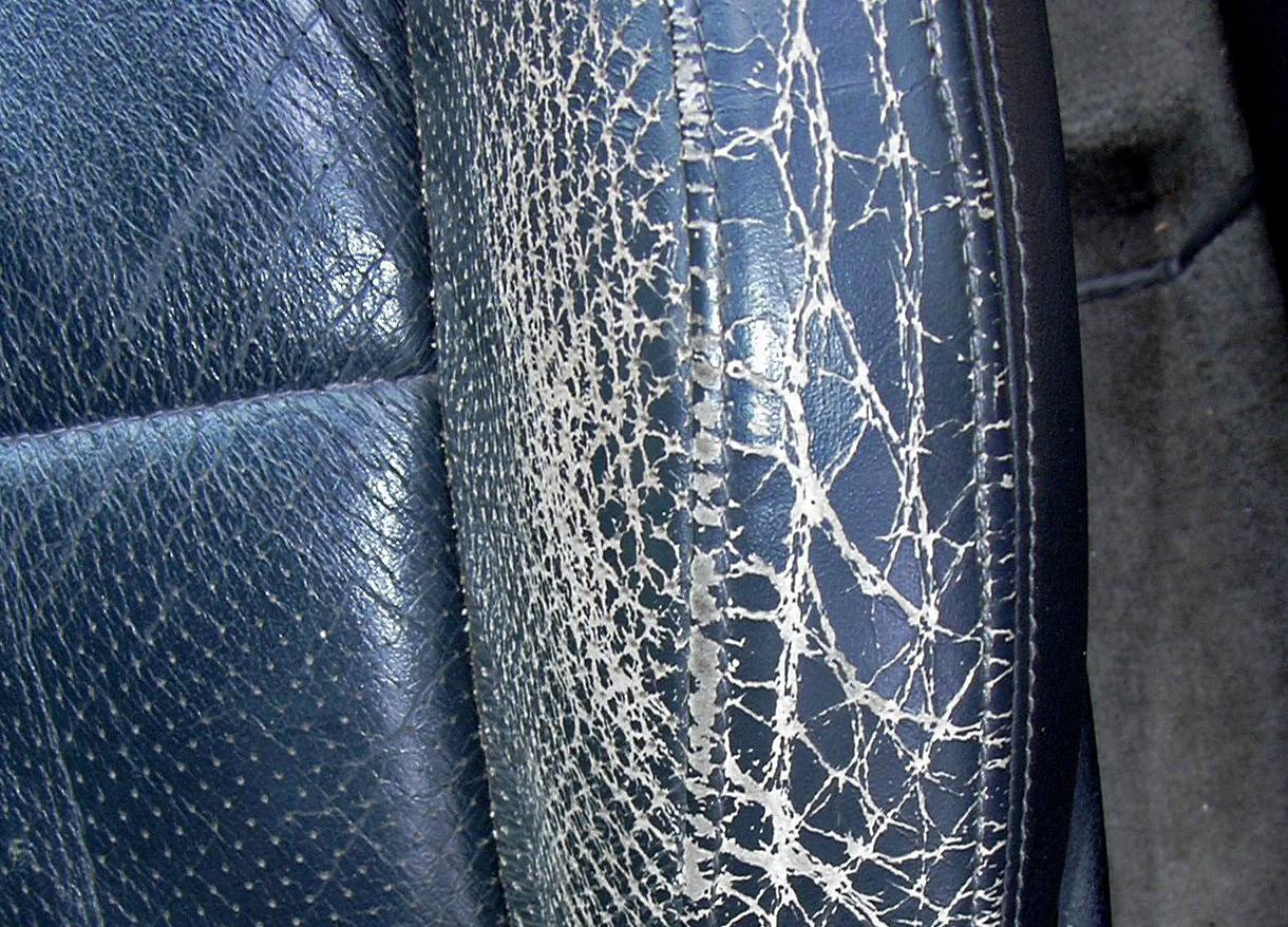 How to Repair Colour Damages on Leather Car Seats